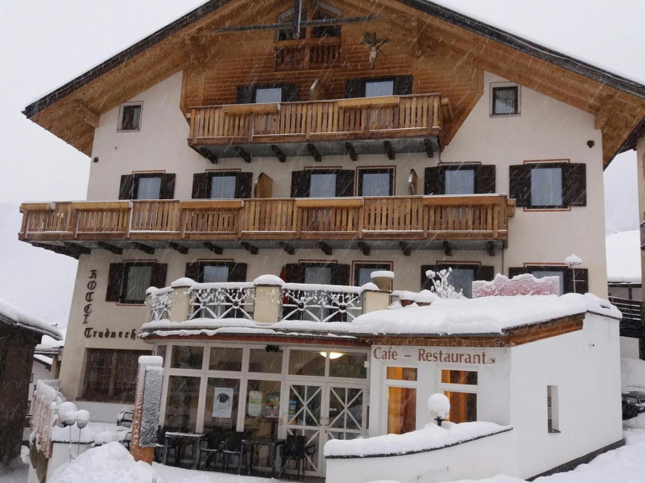 Hotel Trudnerhof Im Naturpark Trudnerhorn Тродена Экстерьер фото